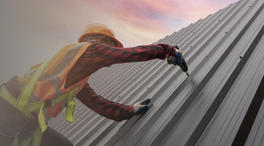 Professional residential roofers in Mount Ayr, IN